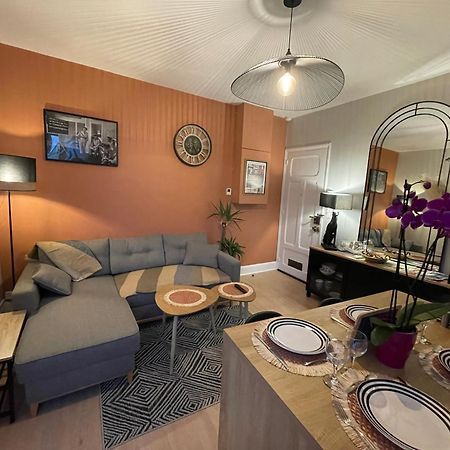 Ferienwohnung Le Treize Au Coeur Du Bouchon Troyes Exterior foto