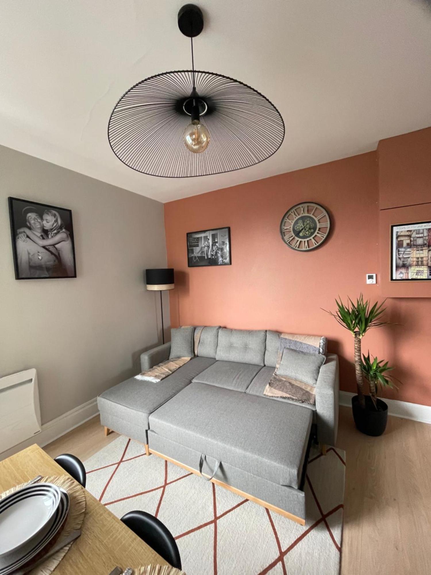 Ferienwohnung Le Treize Au Coeur Du Bouchon Troyes Exterior foto